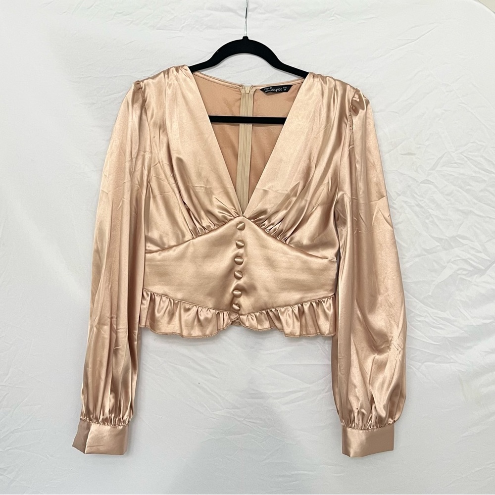 Gold blouse🥂